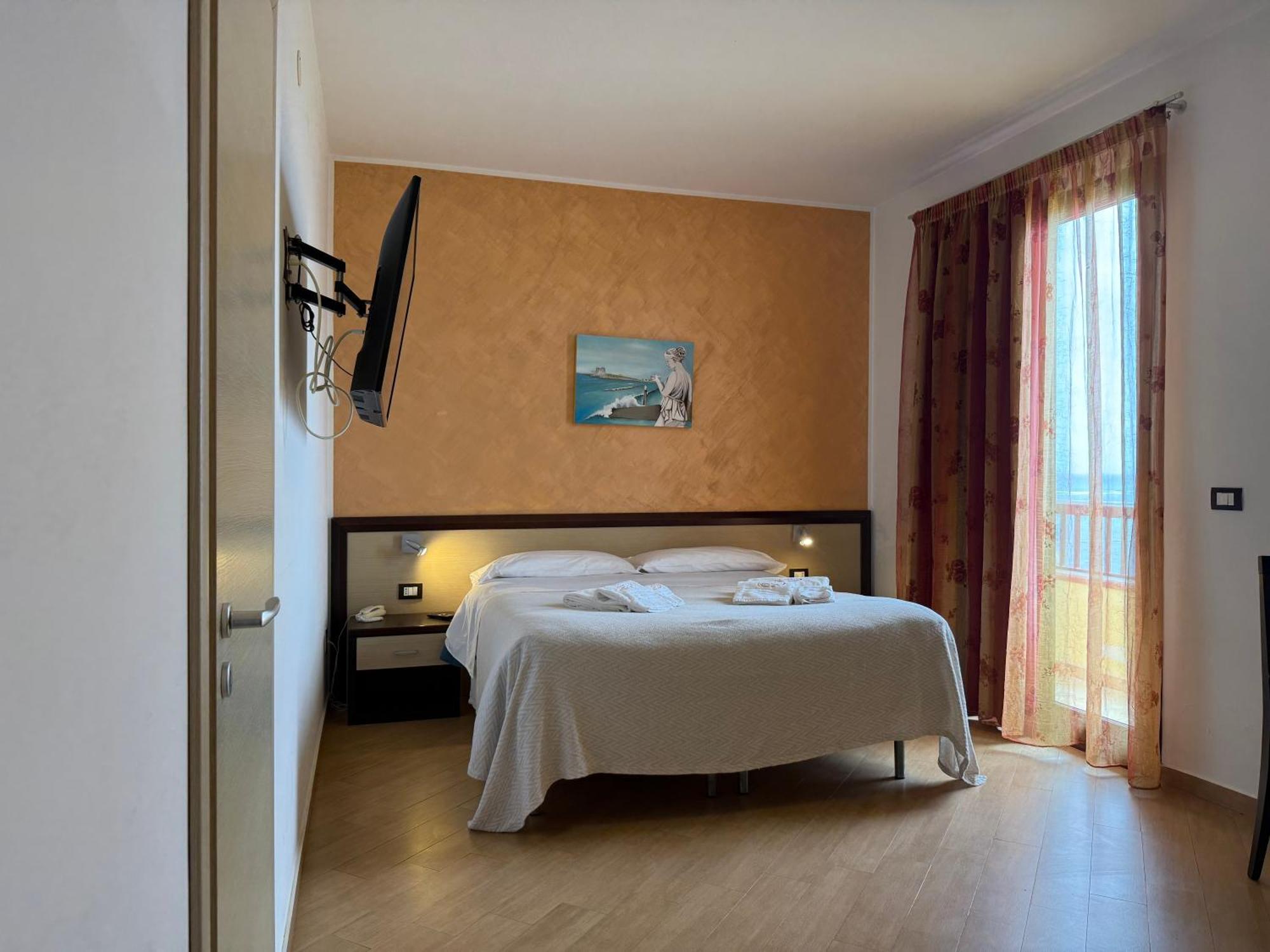 Albergo Perseo Portopalo Di Capo Passero Exterior foto